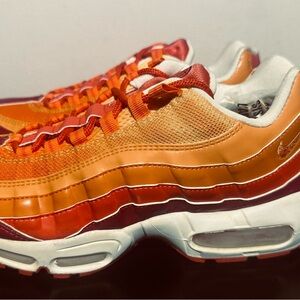 Nike Air Max 95 in Orange and Red Tones